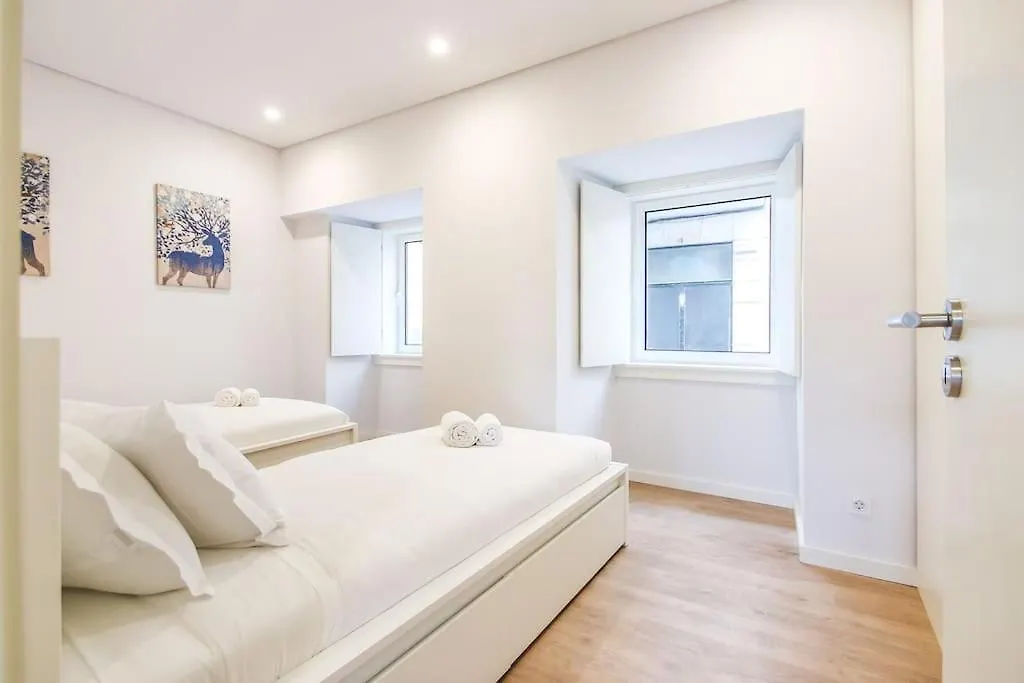 Amazing Liberdade Apt Ground Floor W Ac Elevator Lisboa